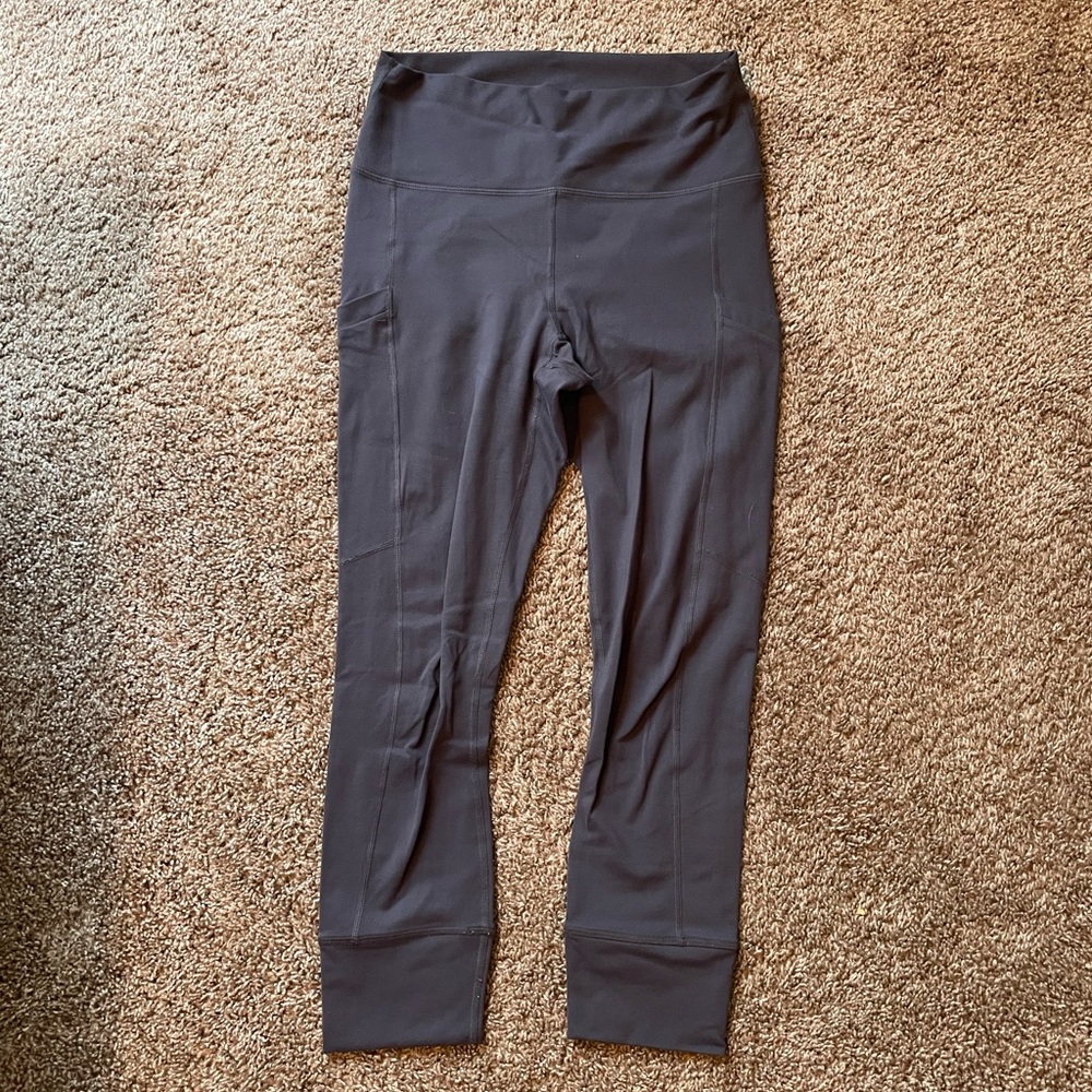 Fabletics grey crop leggings